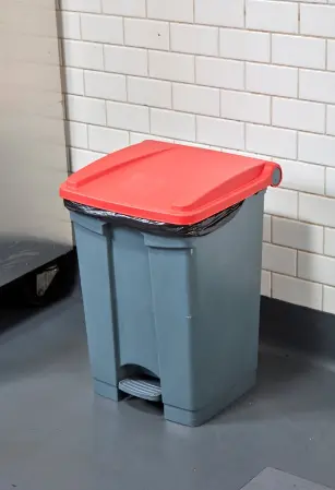 Контейнер для мусора Cambro WBFC45LBASE