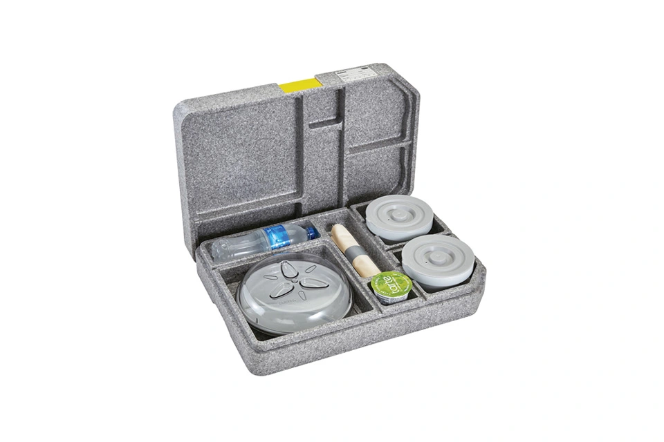 Cambro M.COMP. Поднос Go Box ITENEPP23 107 (с термоизоляцией, 37х53х11,8см, фарфор.посуда)