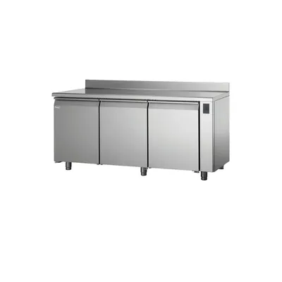 Столы холодильные СТОЛ ХОЛОДИЛЬНЫЙ APACH CHEF LINE LTRMGN111TUR