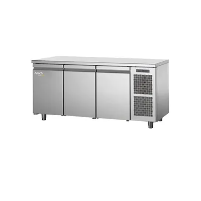 Столы холодильные СТОЛ ХОЛОДИЛЬНЫЙ APACH CHEF LINE LTRM111T SNACK