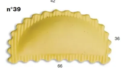 Рабочие органы и насадки Штамп д/равиоли для насадки LA MONFERRINA MULTIPASTA полумесяц 66Х36 мм 39